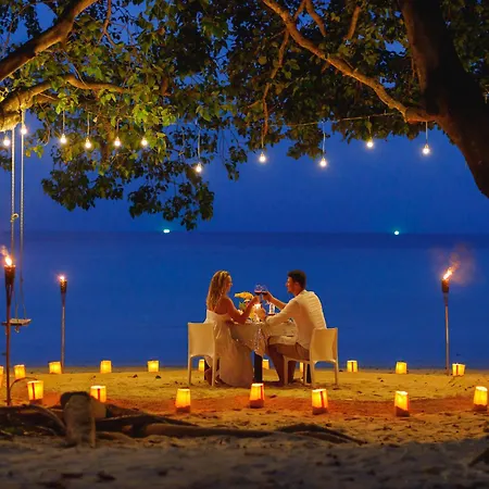 Phi Phi Holiday Resort, Leam Tong Beach-3